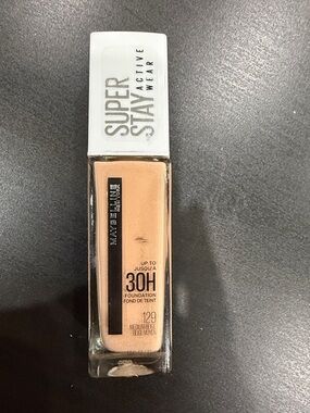 Maybelline Super Stay Foundation - Medium Beige (129)